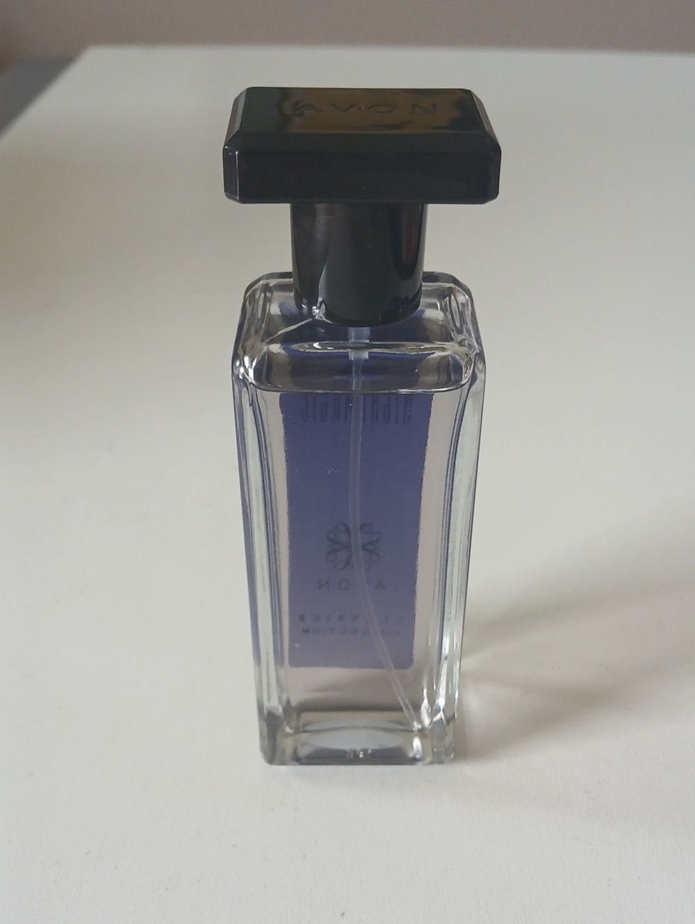 Avon Night Magic Classics Cologne - Picture 2 of 4